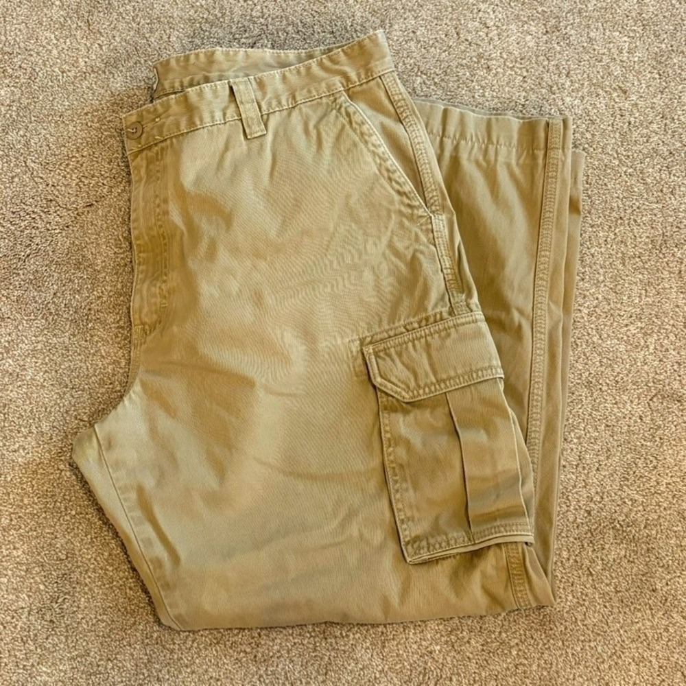 LL Bean Cargo Pants Mens Tag‎ 42x32 Measure 40x29 Khaki Cotton Outdoor Hiking